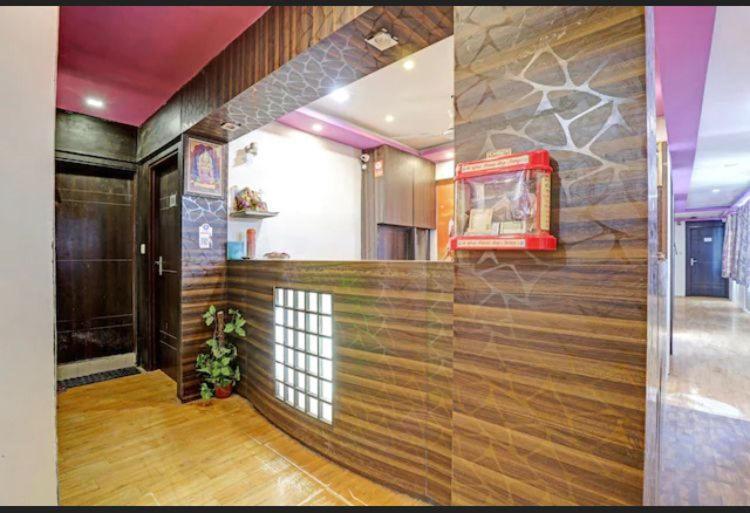 Hotel Long Stay 阿穆达巴 外观 照片