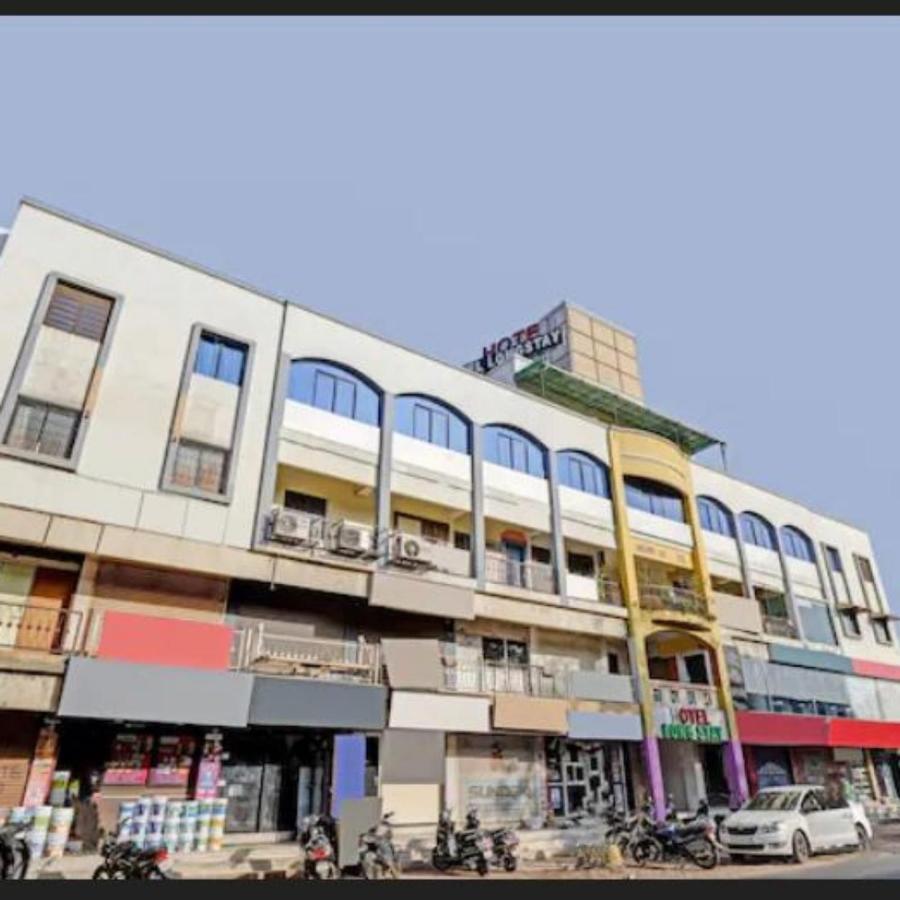 Hotel Long Stay 阿穆达巴 外观 照片